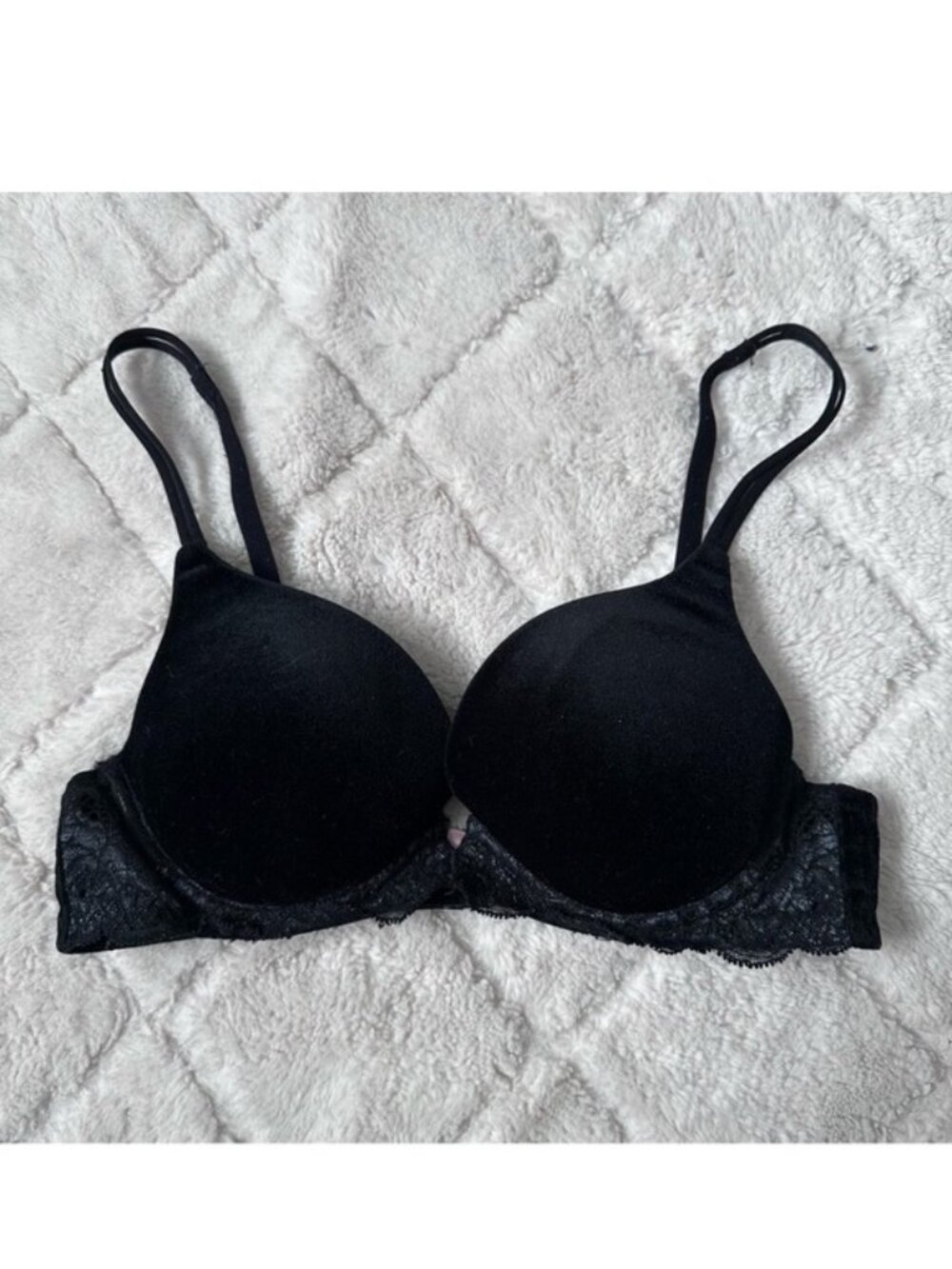 Victoria's Secret | Vintage Black Velvet And Lace Detail Bra | Size 34A